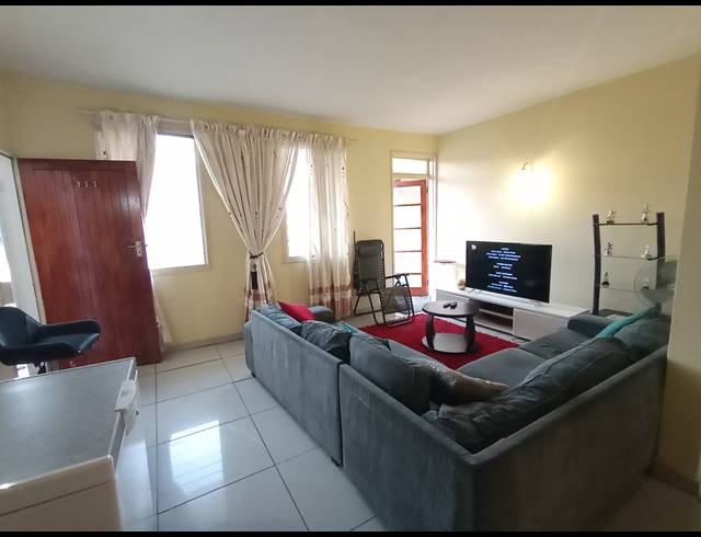 2 BEDROOM FLAT FOR SALE IN THE WOLDS